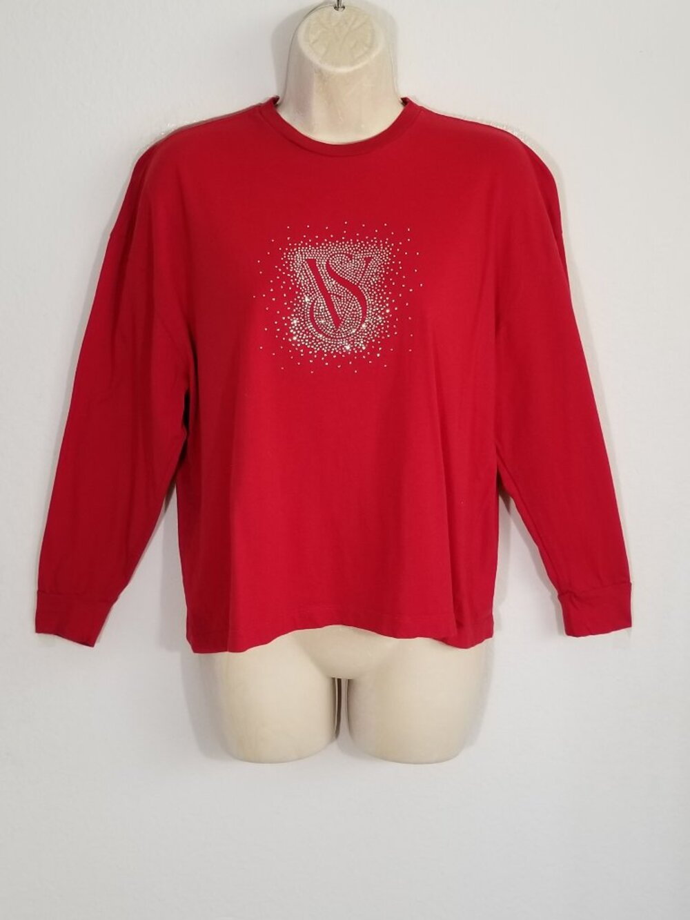 VICTORIA'S SECRET Pajama Top Rhinestone Sparkly Logo 7021E1M